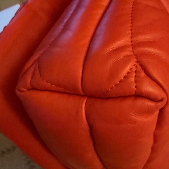 Mulberry Softie Coral Orange Pillow Effect Nappa Leather Shoulder Bag NWT - Picture 14 of 16